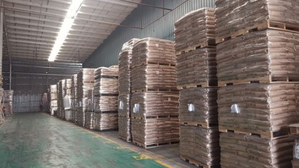 树脂原料仓储运输_广州丙二类仓库出租_新天地物流
