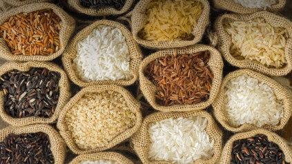 大米进口报关要注意什么？广州专业货代为你划重点